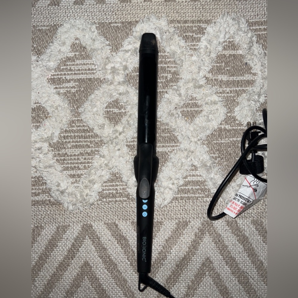 Bio Ionic 1.25” curling iron